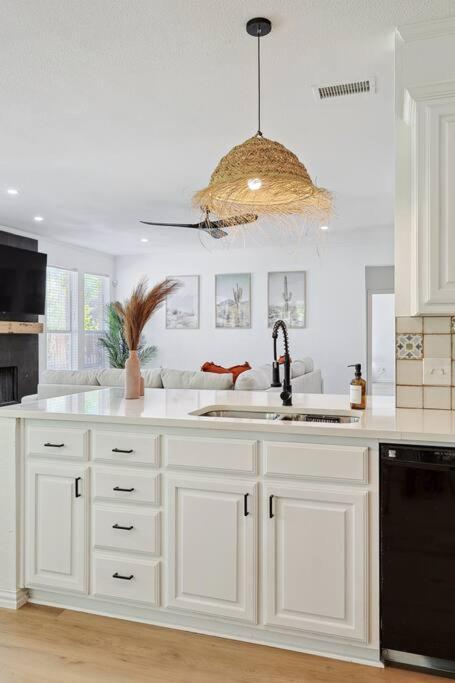 Вилла Wellness Oasis 5Br W Pool + Huge Yard + Fire Pit Sachse Экстерьер фото