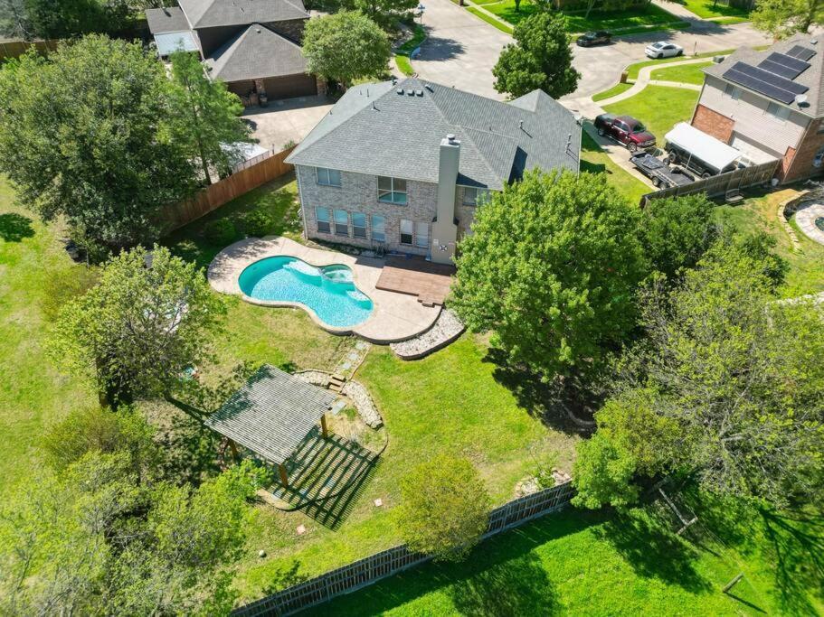 Вилла Wellness Oasis 5Br W Pool + Huge Yard + Fire Pit Sachse Экстерьер фото
